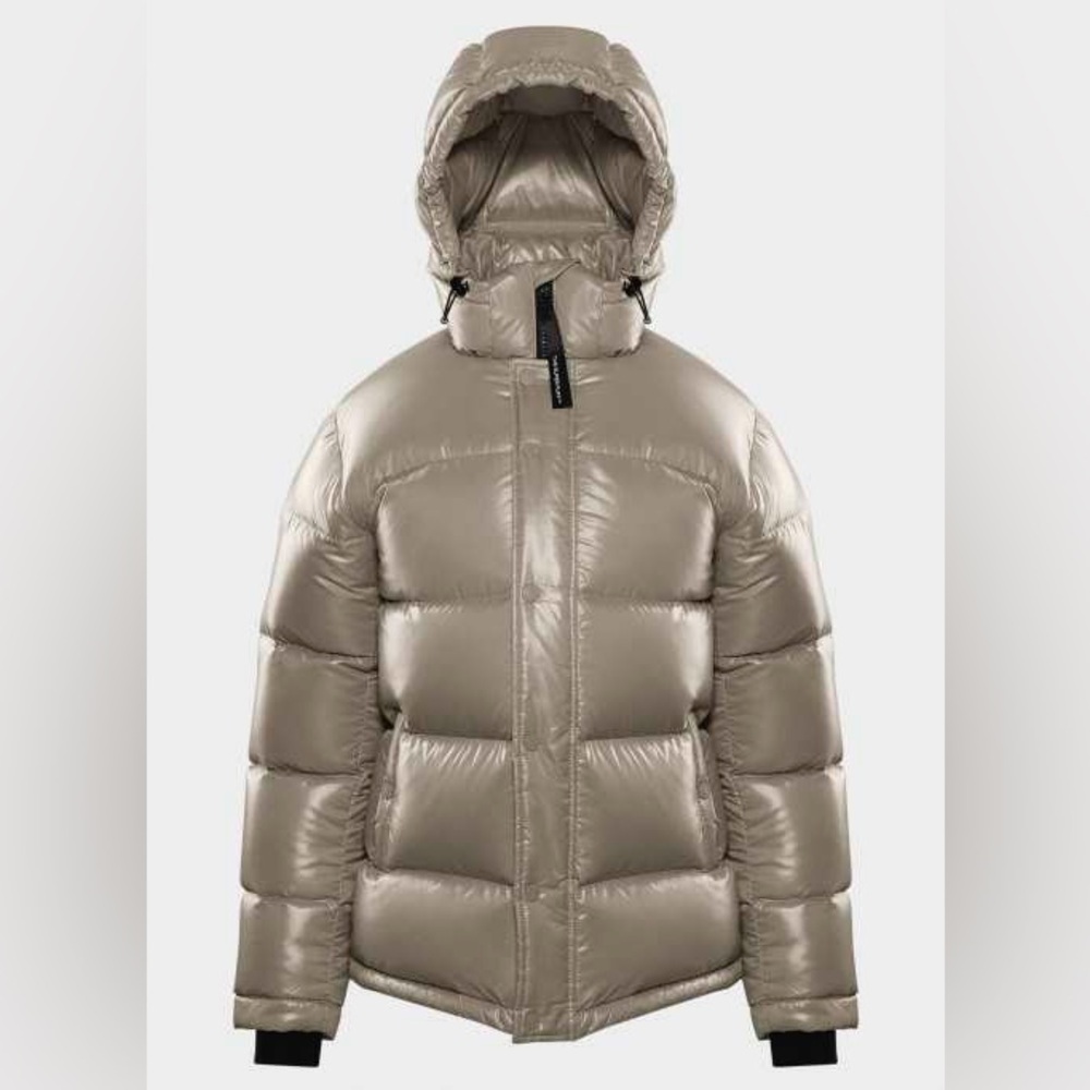 Aritzia The Super Puff Hi-Gloss modern taupe